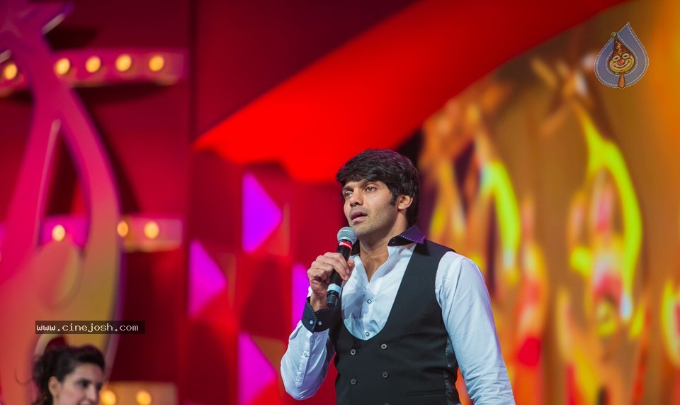 SIIMA 2013 Awards Day2 Photos 02 - 57 / 156 photos