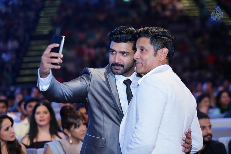 SIIMA 2016 Awards Function Photos Day 2 - 37 / 99 photos