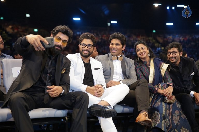 SIIMA 2016 Awards Function Photos Day 2 - 52 / 99 photos