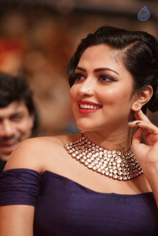 SIIMA Awards 2015 Event Photos - 19 / 74 photos