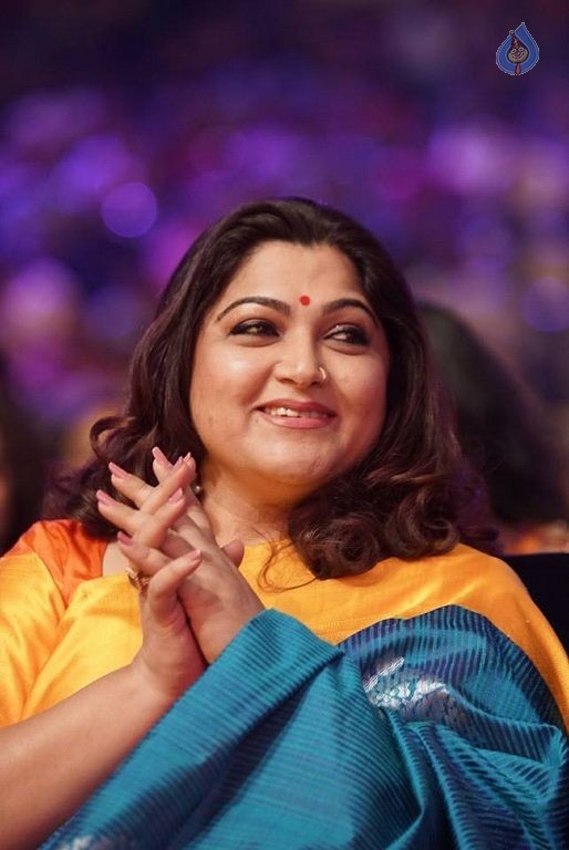 SIIMA Awards 2015 Event Photos - 60 / 74 photos