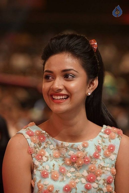 SIIMA Awards 2015 Event Photos - 62 / 74 photos