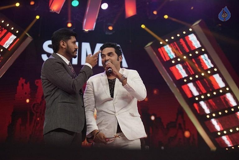 SIIMA Awards 2015 Event Photos - 66 / 74 photos