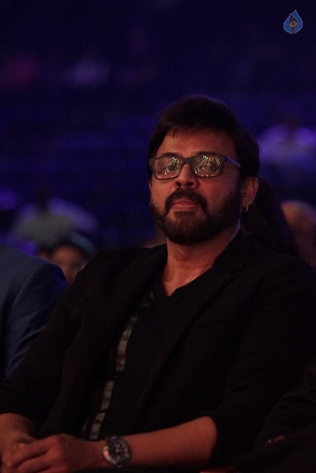 SIIMA Awards 2015 Photos - 15 / 58 photos