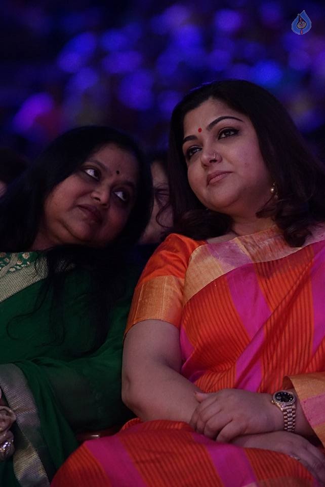 SIIMA Awards 2015 Photos - 53 / 58 photos