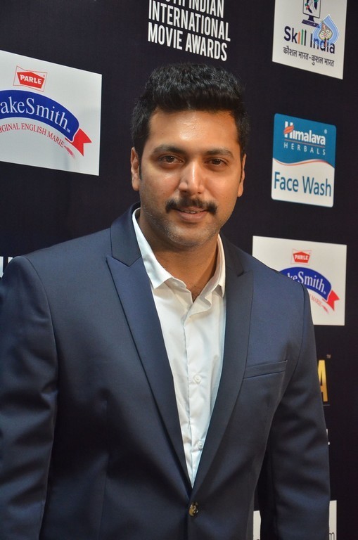 SIIMA Awards 2016 Tamil Press Meet - 11 / 33 photos