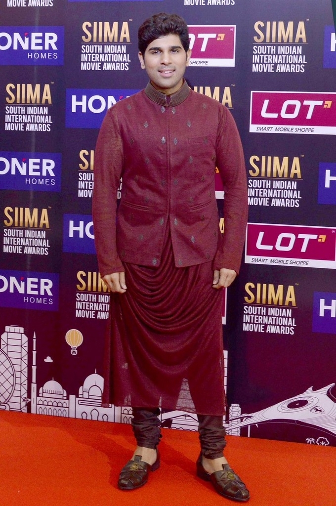 SIIMA Awards 2017 Gallery - 34 / 97 photos