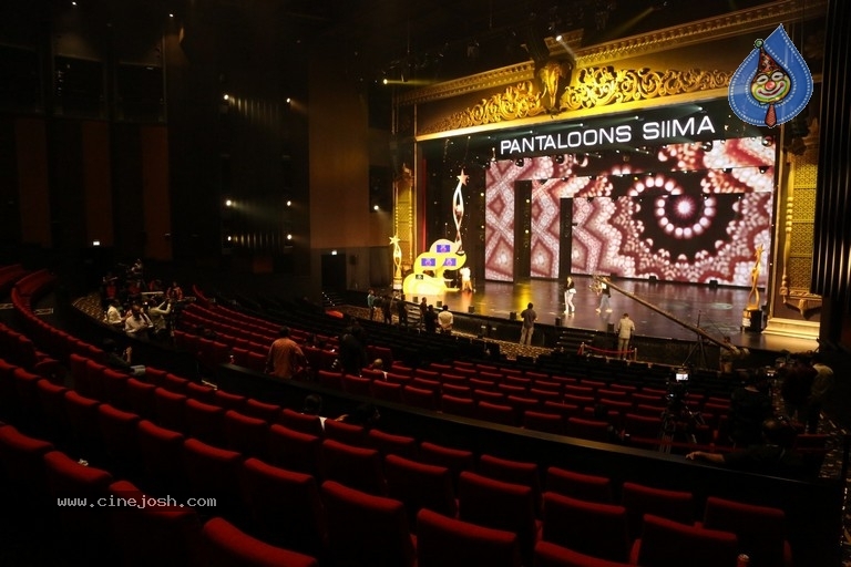 Siima Awards 2018 Red Carpet Day 01 - 66 / 102 photos