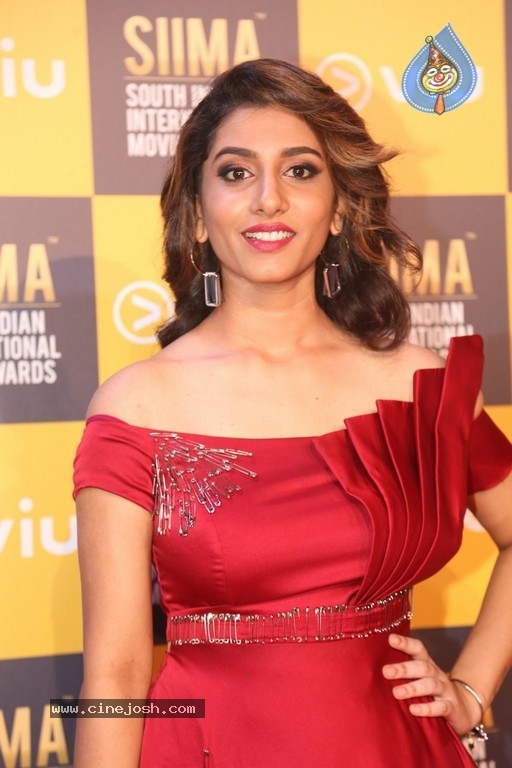 Siima Awards 2018 Red Carpet Day 01 - 86 / 102 photos