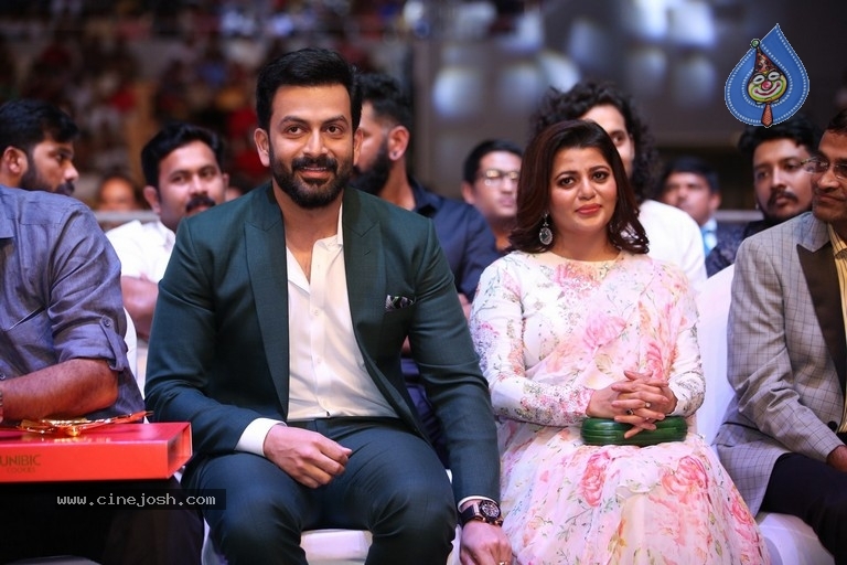 SIIMA Awards 2019 Day2 - 14 / 73 photos