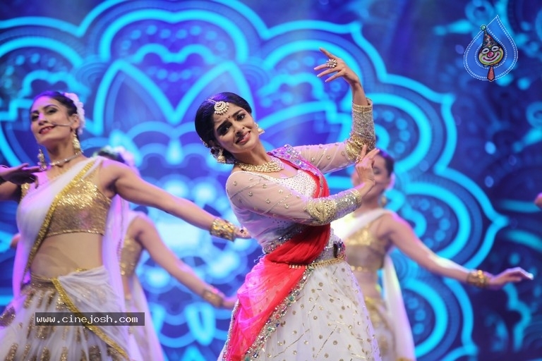 SIIMA Awards 2019 Day2 - 30 / 73 photos