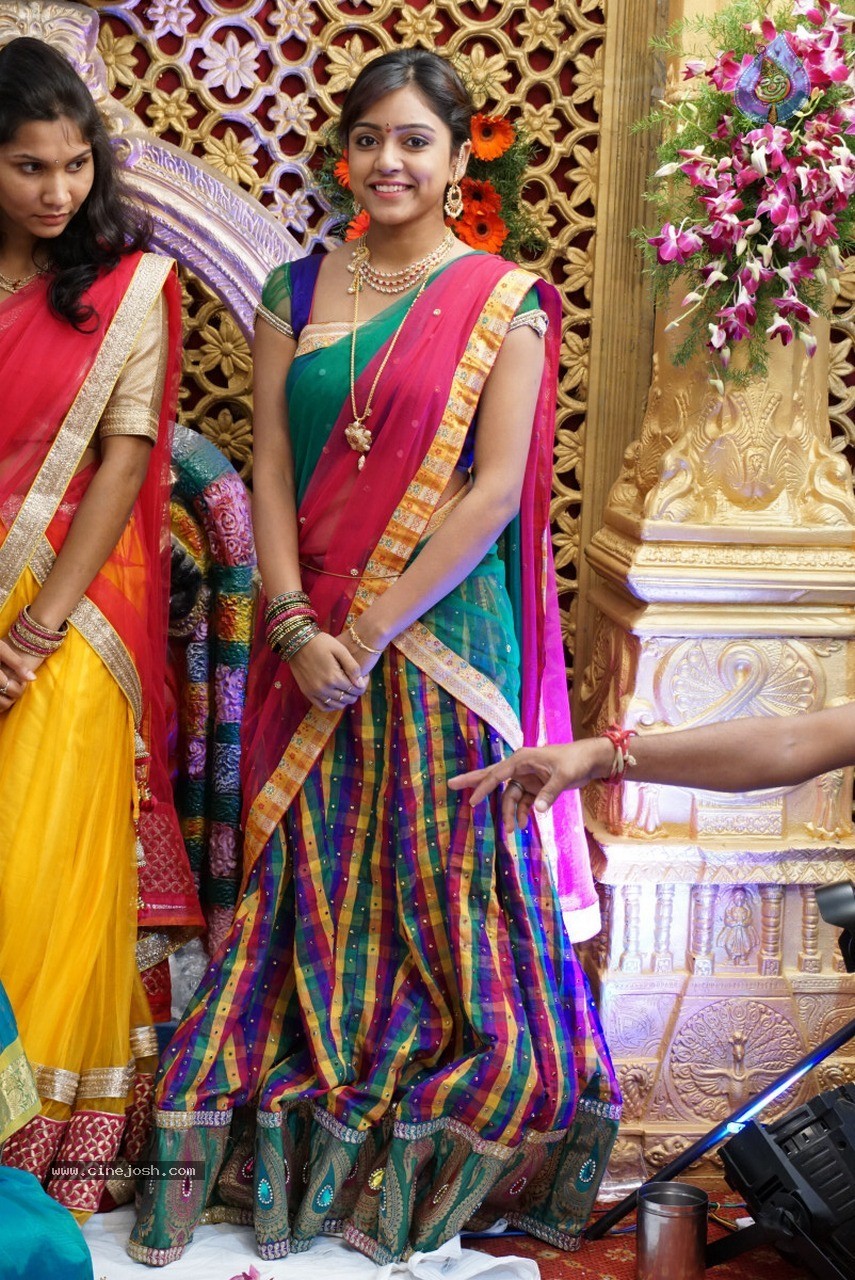 Singer Deepu And Swathi Wedding Ceremony Photo 2 Of 150 This program features eminent tollywood playback singers demonstrating their vocal acumen. cinejosh