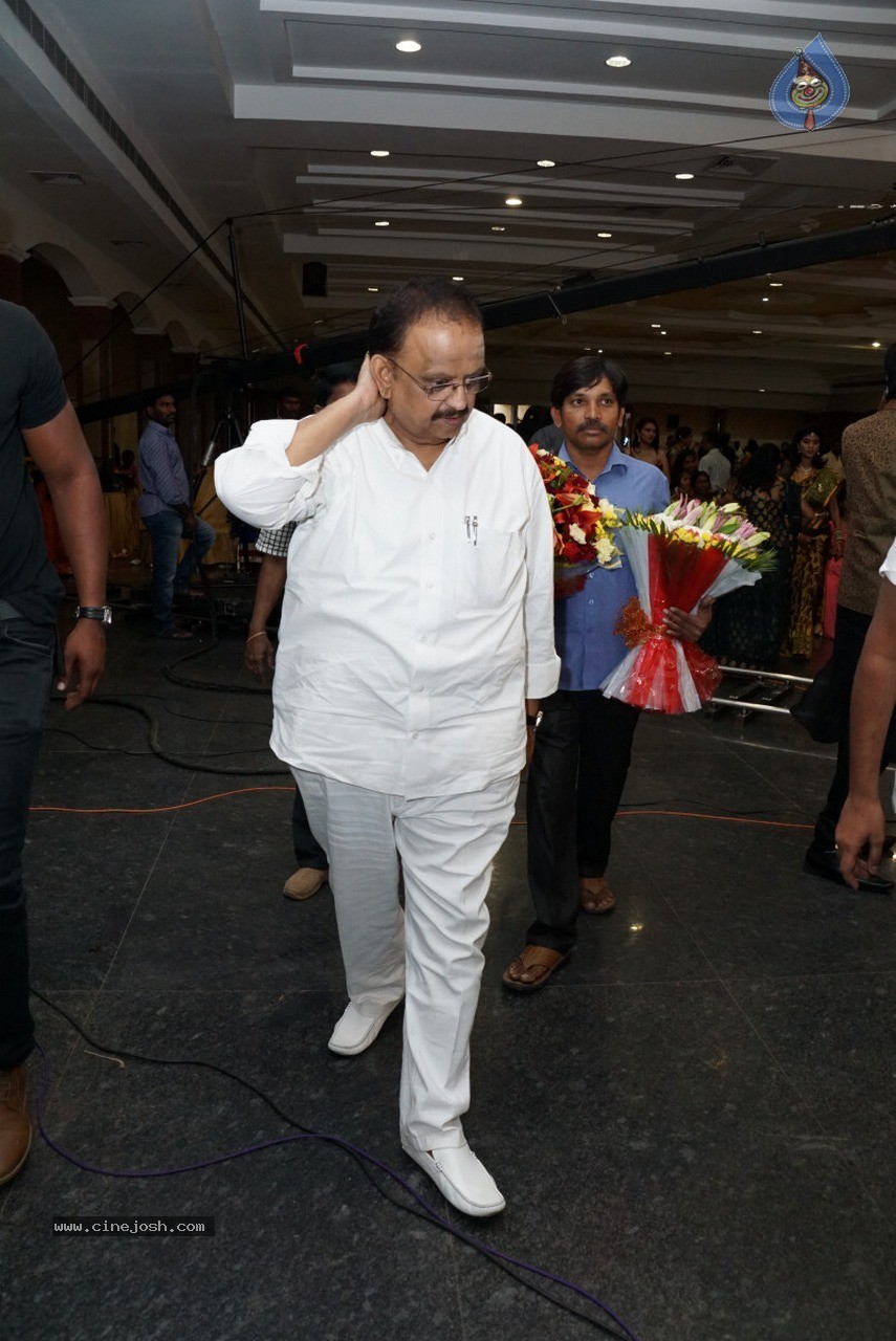 Singer Deepu and Swathi Wedding Ceremony - 15 / 150 photos