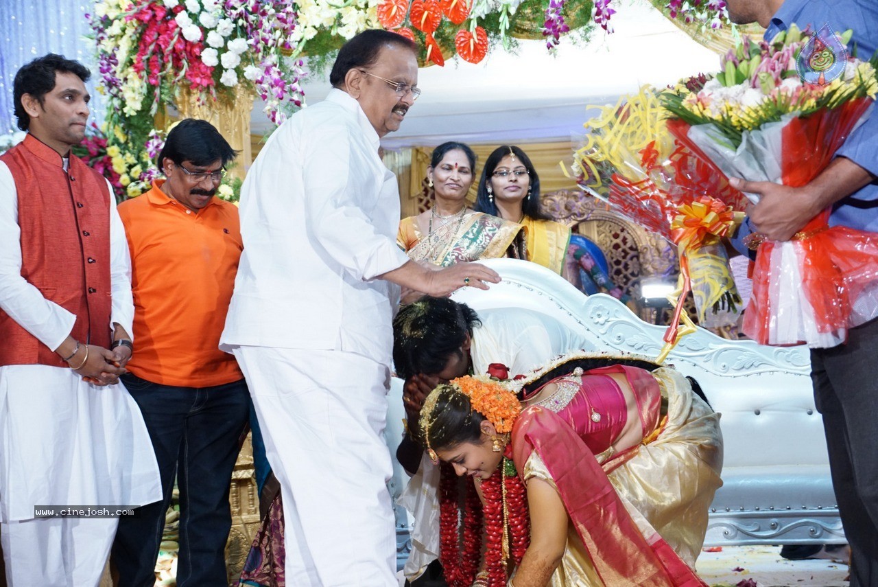 Singer Deepu and Swathi Wedding Ceremony - 72 / 150 photos