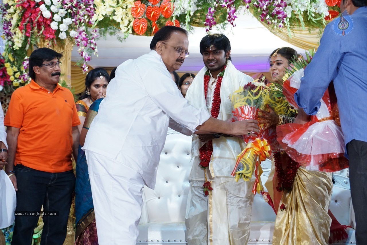Singer Deepu and Swathi Wedding Ceremony - 80 / 150 photos