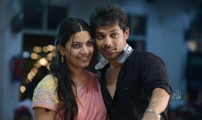 Singer Geetha Madhuri with Nandu - 7 / 11 photos