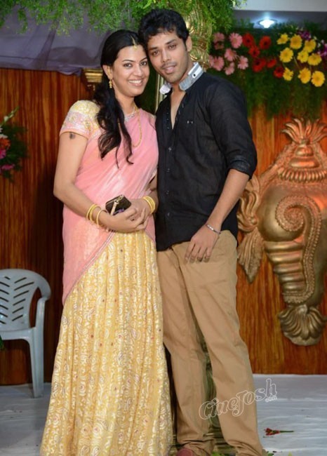 Singer Geetha Madhuri with Nandu - 10 / 11 photos