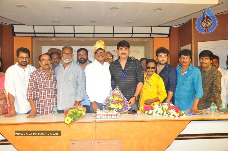 Sivaji Raja Birthday Celebrations - 17 / 33 photos