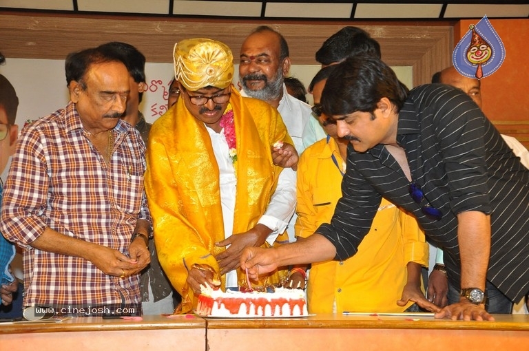 Sivaji Raja Birthday Celebrations - 28 / 33 photos