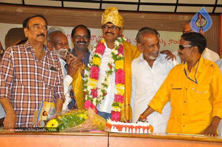 Sivaji Raja Birthday Celebrations - 33 / 33 photos