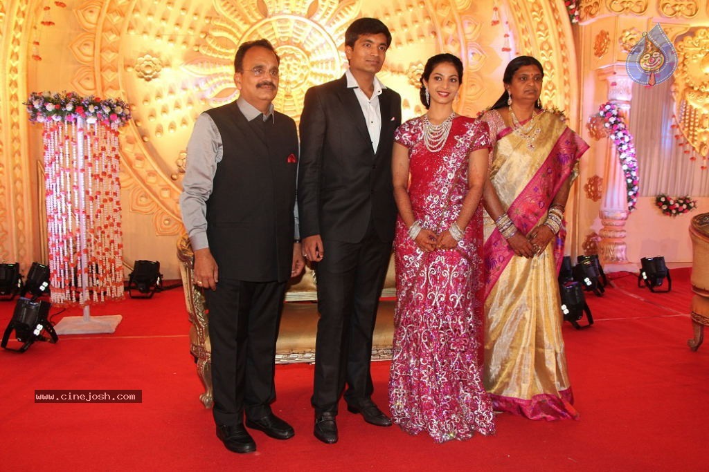 SMR Pruthviraj Lavish Reception Ceremony - 24 / 48 photos