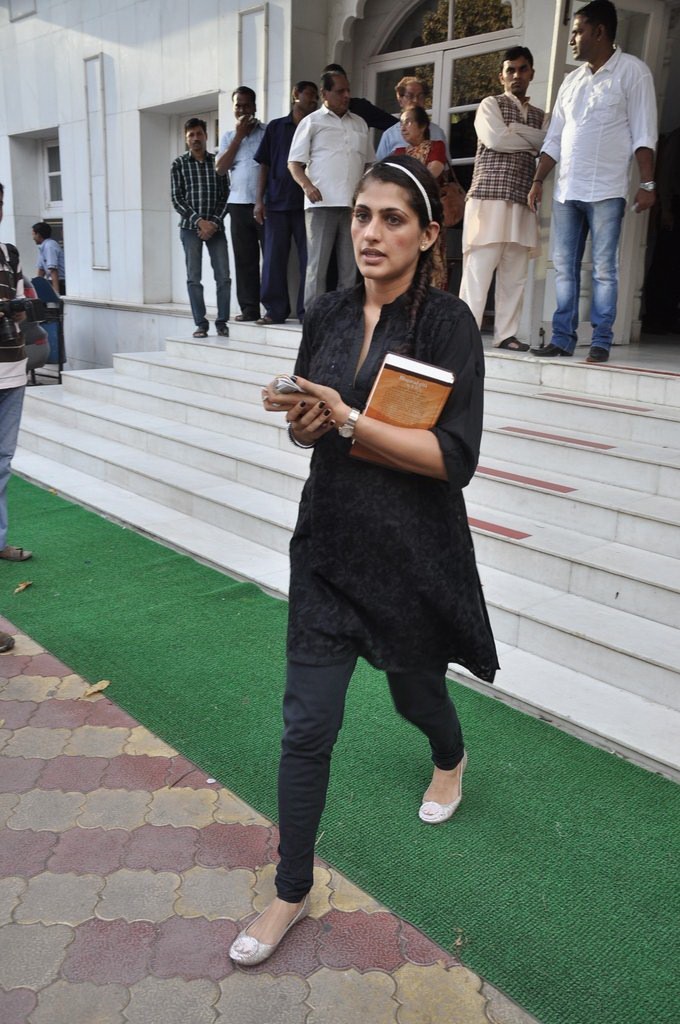 Sonu Nigam Mother Chautha Ceremony - 3 / 68 photos