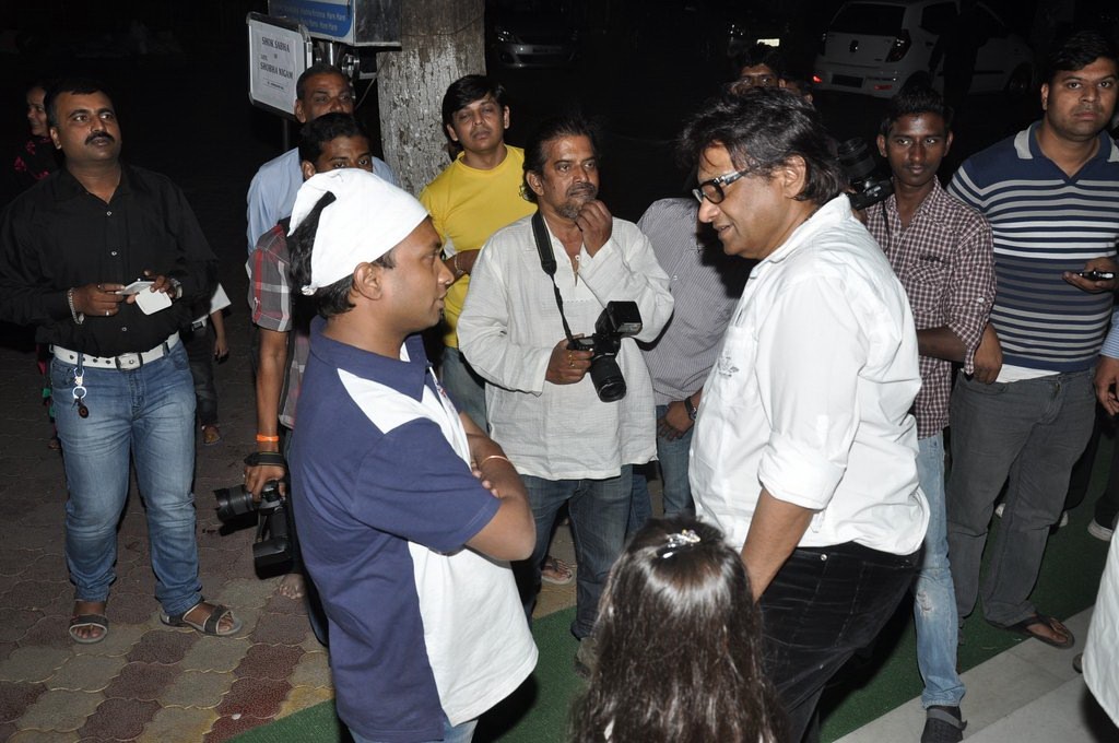 Sonu Nigam Mother Chautha Ceremony - 5 / 68 photos
