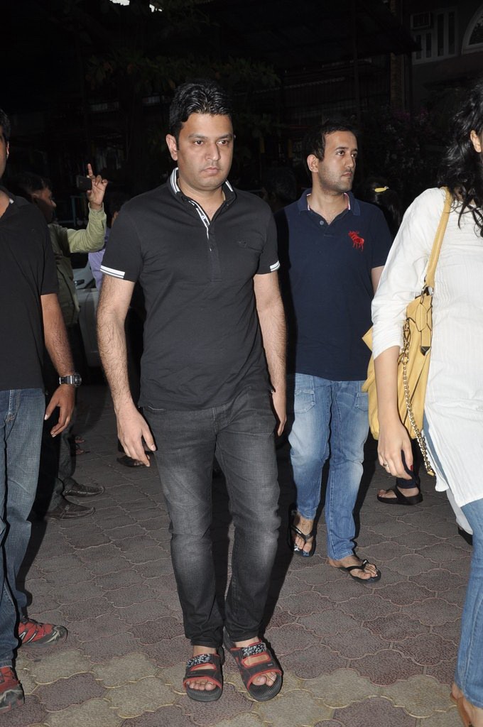 Sonu Nigam Mother Chautha Ceremony - 50 / 68 photos