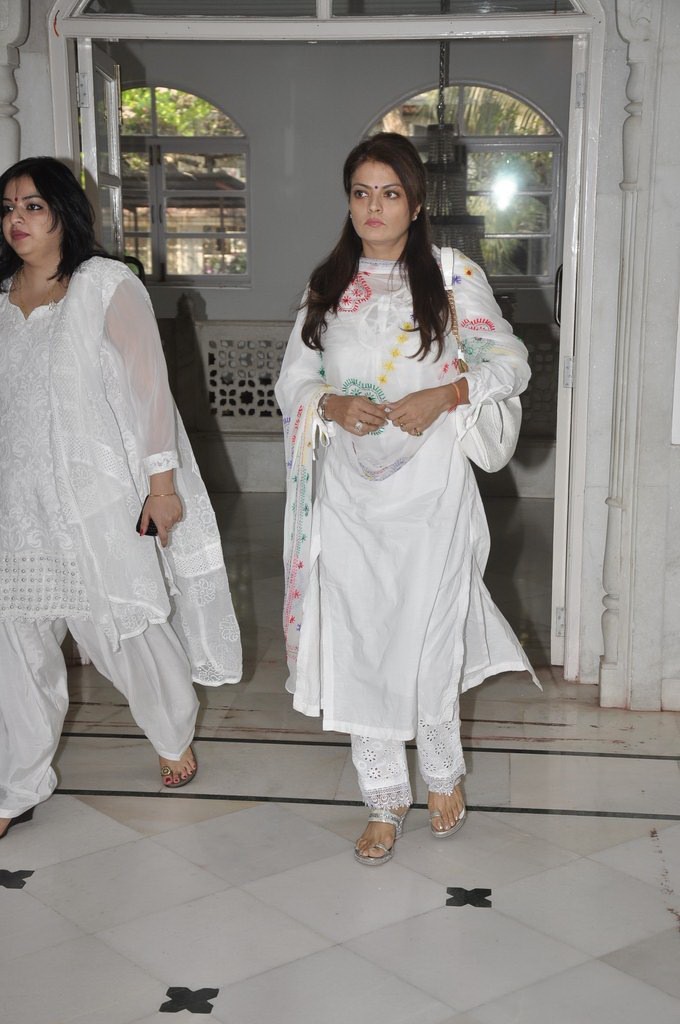 Sonu Nigam Mother Chautha Ceremony - 51 / 68 photos