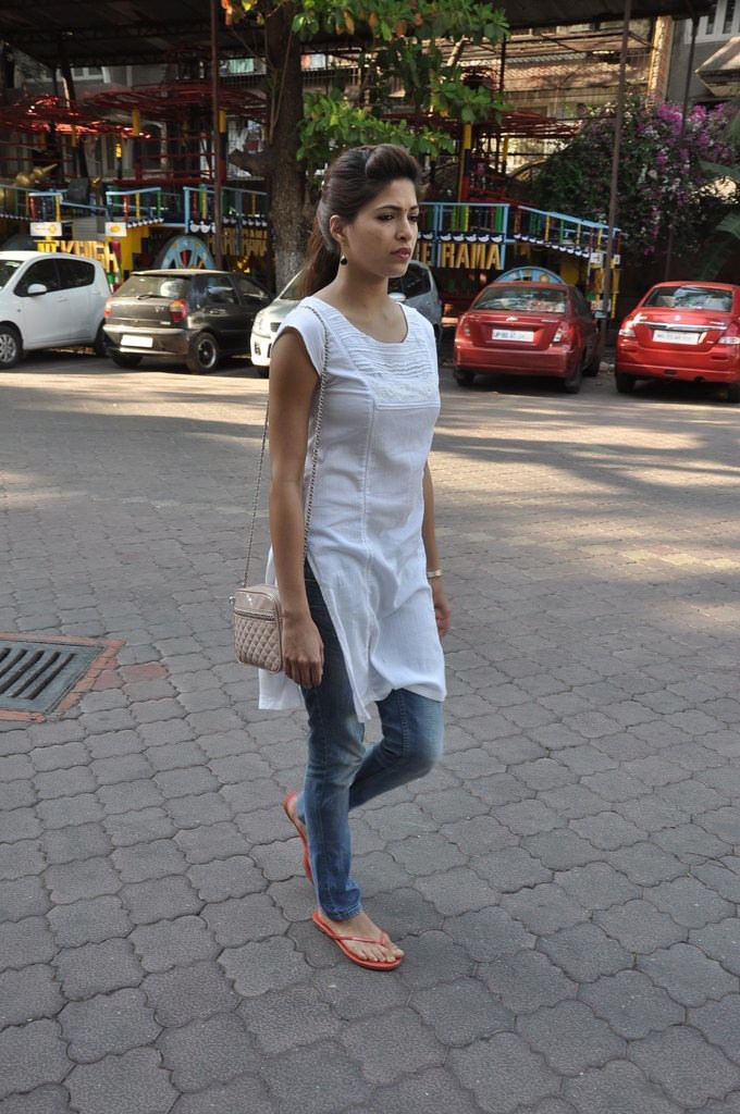 Sonu Nigam Mother Chautha Ceremony - 53 / 68 photos