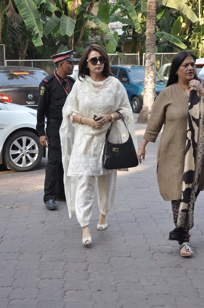 Sonu Nigam Mother Chautha Ceremony - 57 / 68 photos