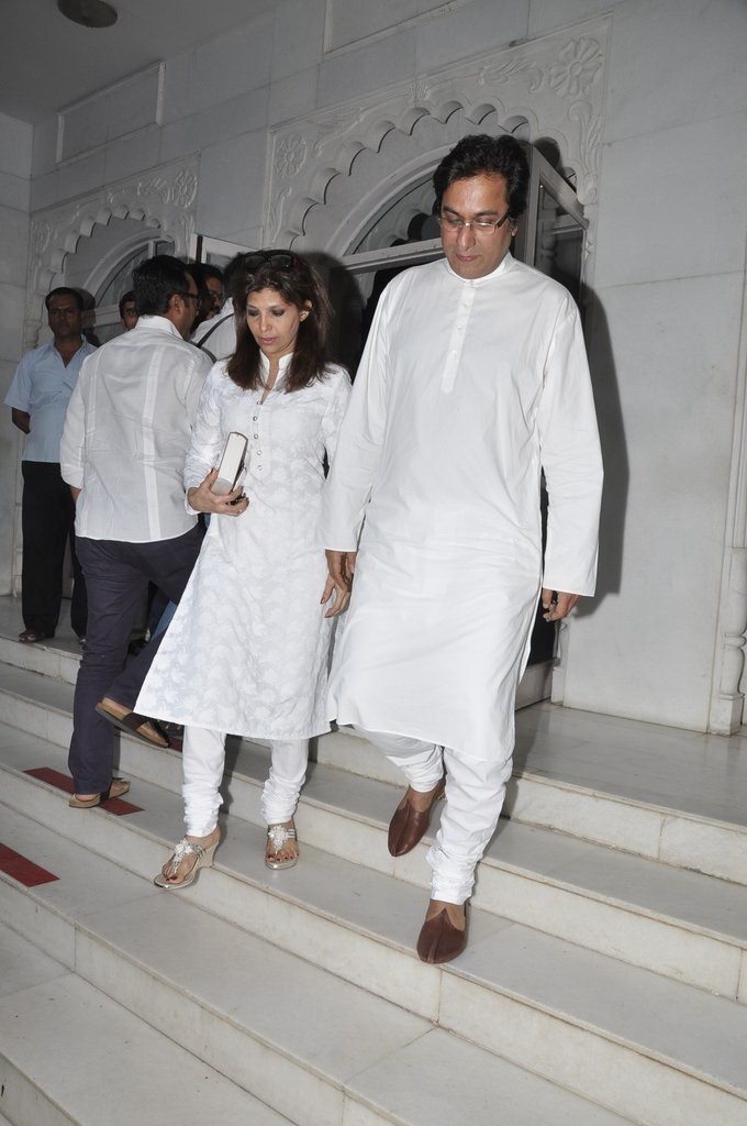 Sonu Nigam Mother Chautha Ceremony - 68 / 68 photos