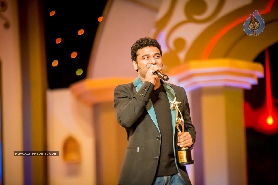 South Indian International Movie Awards 2014 - 148 / 255 photos
