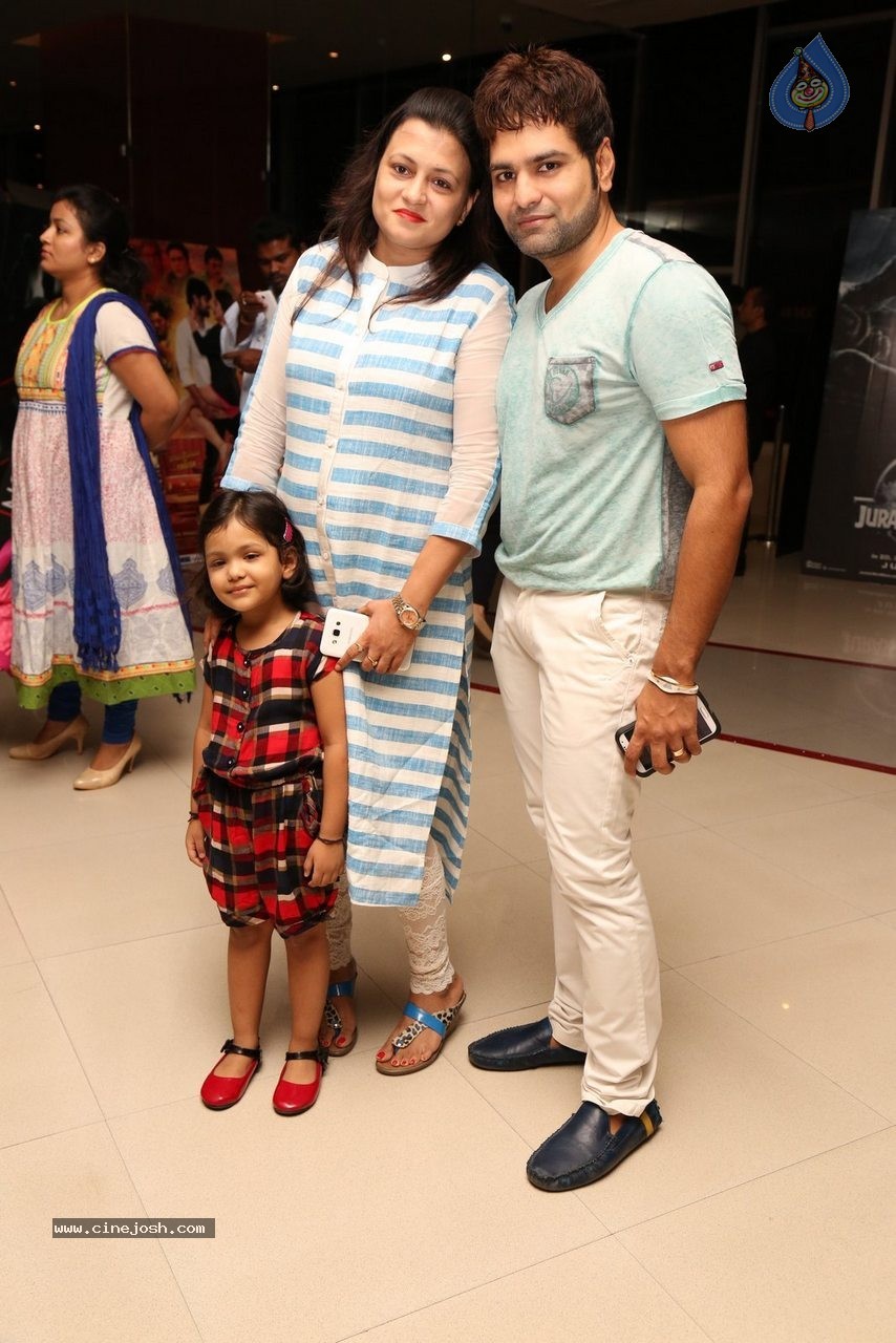 Special Screening of Dil Dhadakne Do - 7 / 110 photos