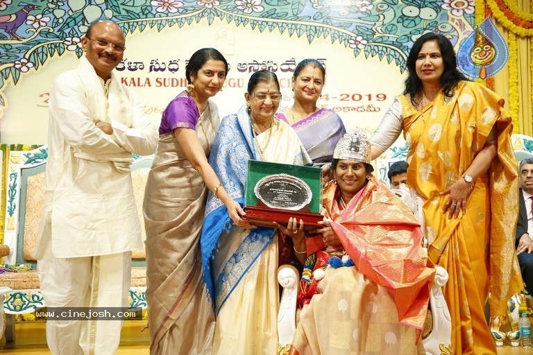 Sri Kala Sudha Awards 2019 Photos - 5 / 63 photos