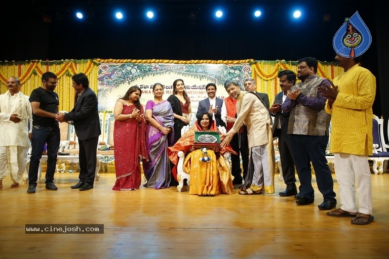 Sri Kala Sudha Awards 2019 Photos - 17 / 63 photos