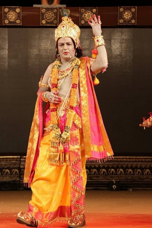 Sri Krishnarjuna Yuddham At Lepakshi Utsavam 2018 - 5 / 9 photos