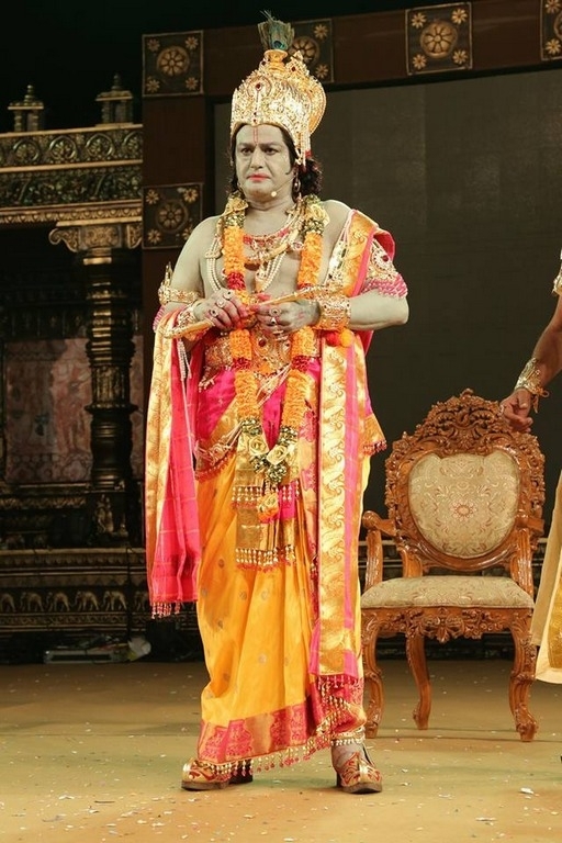 Sri Krishnarjuna Yuddham At Lepakshi Utsavam 2018 - 7 / 9 photos