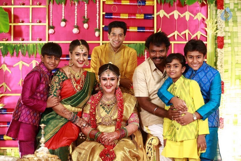 Sridevi Vijayakumar Baby Shower photos - 9 / 18 photos