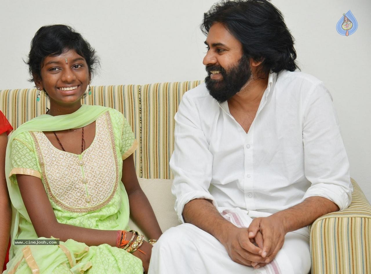 Srija Family Meets Pawan Kalyan - 19 / 19 photos