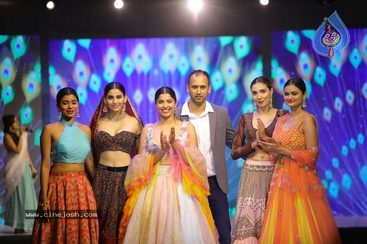 Sthri Grand Launch Designers Fashion Show Photos - 41 / 62 photos