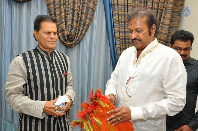 Subbarami Reddy Birthday Celebrations at Home - 10 / 33 photos
