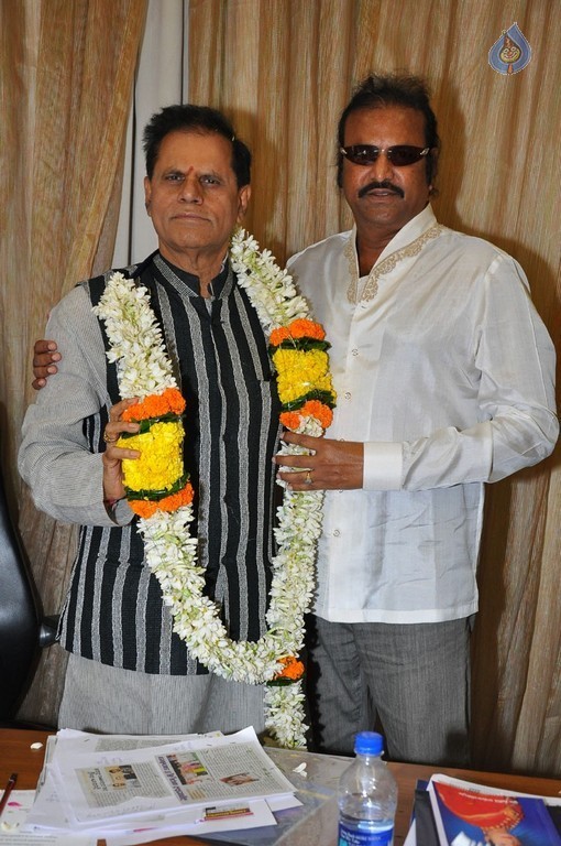 Subbarami Reddy Birthday Celebrations at Home - 26 / 33 photos