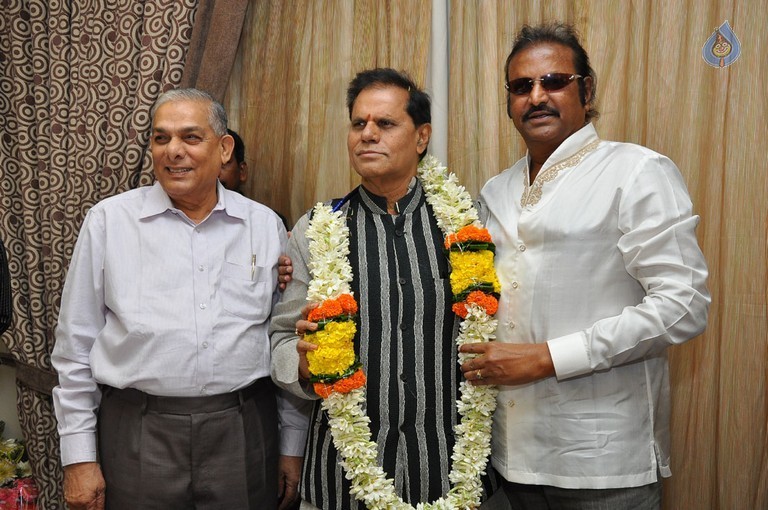 Subbarami Reddy Birthday Celebrations at Home - 31 / 33 photos