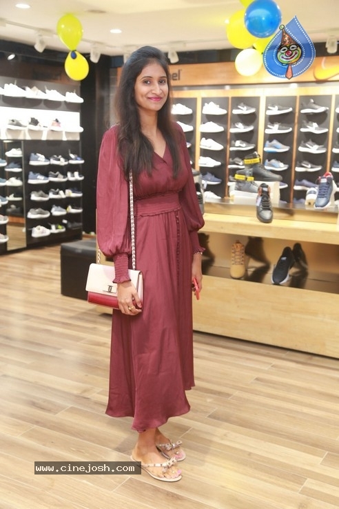 Suman Rao Launches Wedding and Festive Footwear Collections - 27 / 32 photos
