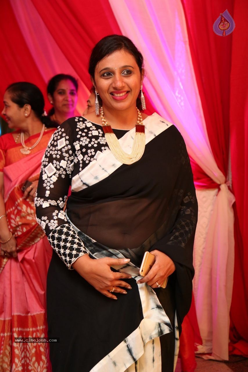 Sunil and Leela Wedding Reception - 46 / 96 photos