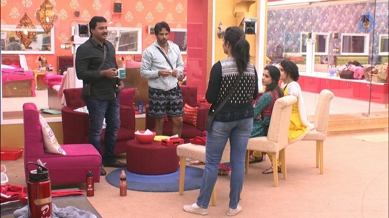 Sunil Photos In Bigg Boss House  - 4 / 4 photos