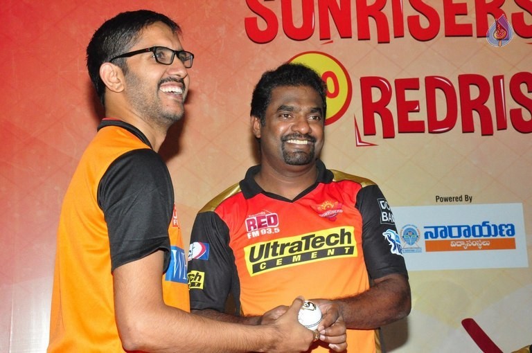 Sunrisers tho Redrisers Event - 20 / 38 photos