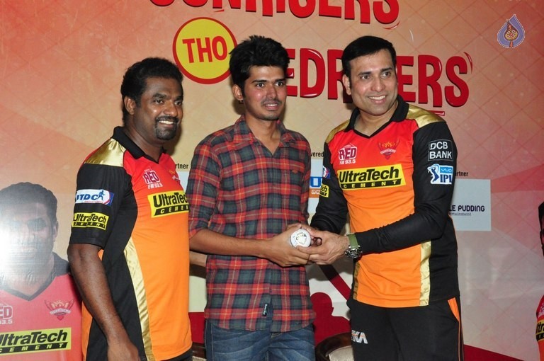 Sunrisers tho Redrisers Event - 31 / 38 photos