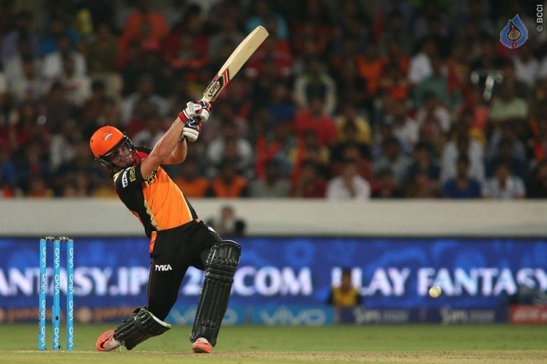 Sunrisers vs Royal Challengers Match Photos - 32 / 41 photos